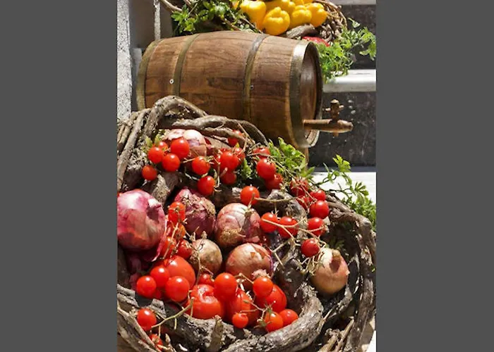 Superb Naxos Triple Semi-basement Private Balcony * Naxos City