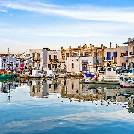 公寓 Superb Naxos Triple Semi-basement Private Balcony