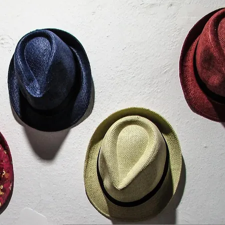 דירה Superb Naxos Triple Semi-basement Private Balcony