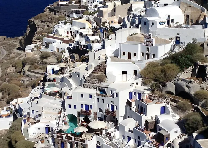 Superb Naxos Triple Semi-basement Private Balcony Апартаменты